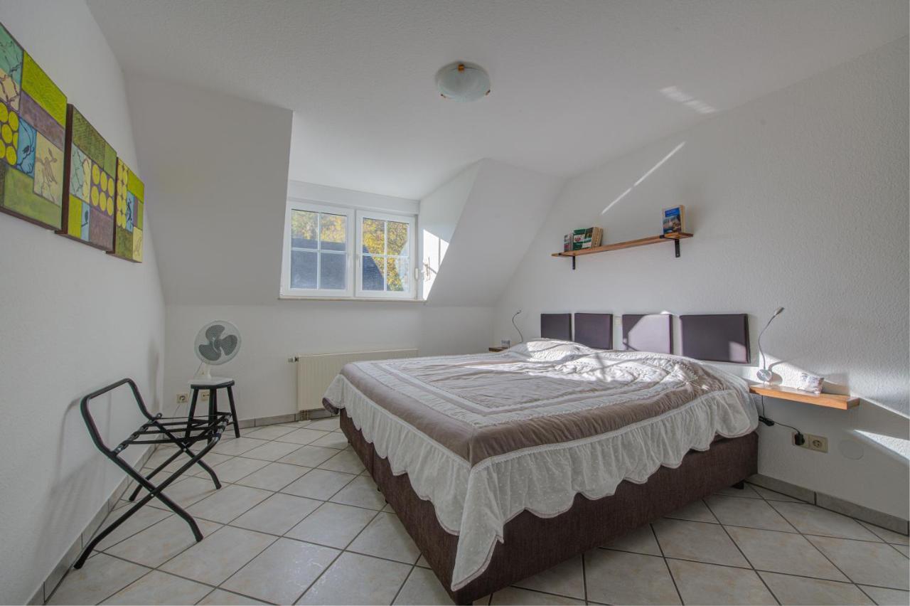 Ferienwohnung Panorama Moselblick ทรัยส์-คาร์เดิน ภายนอก รูปภาพ