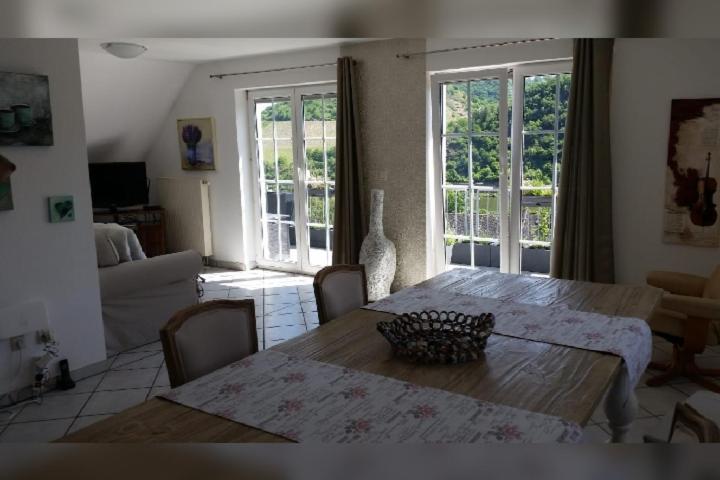 Ferienwohnung Panorama Moselblick ทรัยส์-คาร์เดิน ภายนอก รูปภาพ