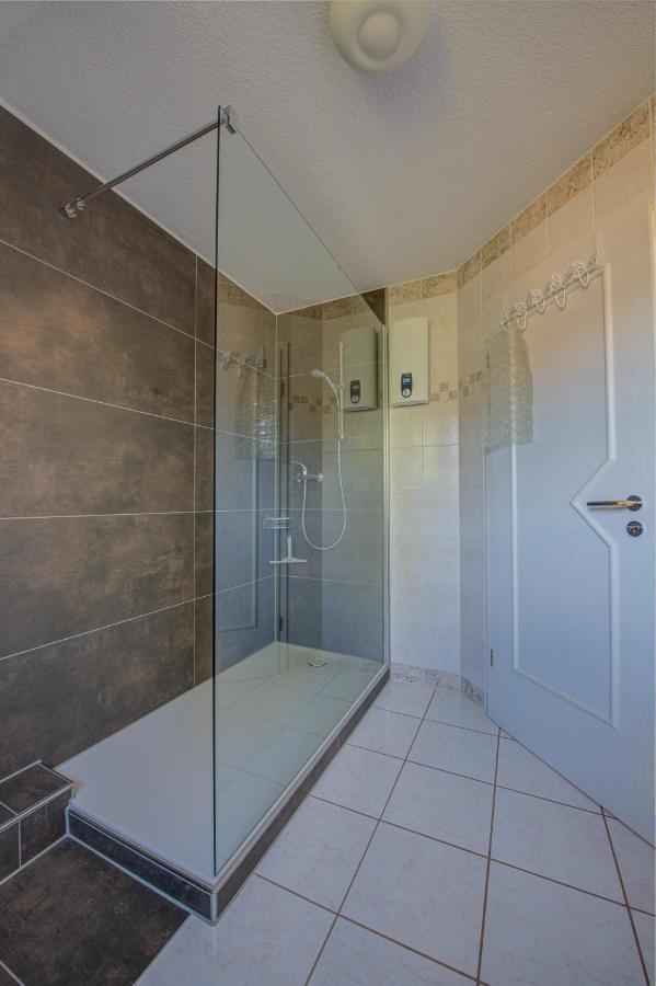 Ferienwohnung Panorama Moselblick ทรัยส์-คาร์เดิน ภายนอก รูปภาพ